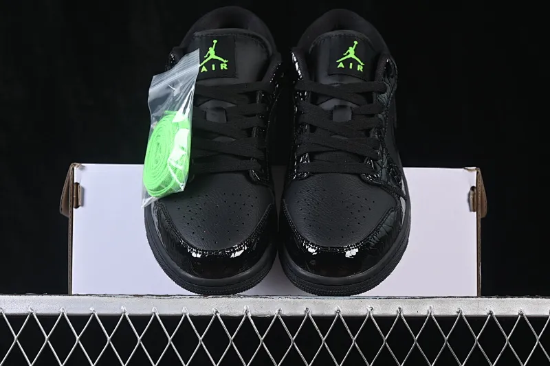 All categories Air Jordan Jordan series basketball shoes Air Jordan 1 Low Air Jordan 1 Low AJ1 Joe 1 low-top retro culture basketball shoes IQ9701-010